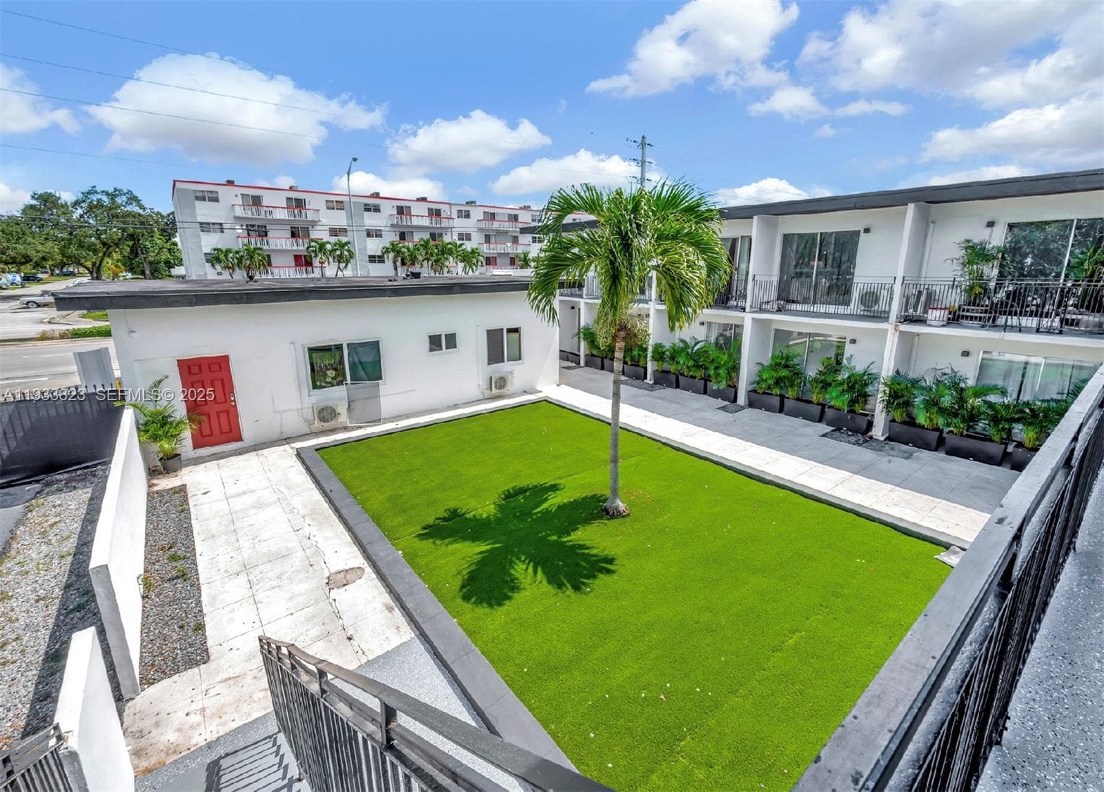 14280 NE 6th Ave, North Miami FL 33161 — 4