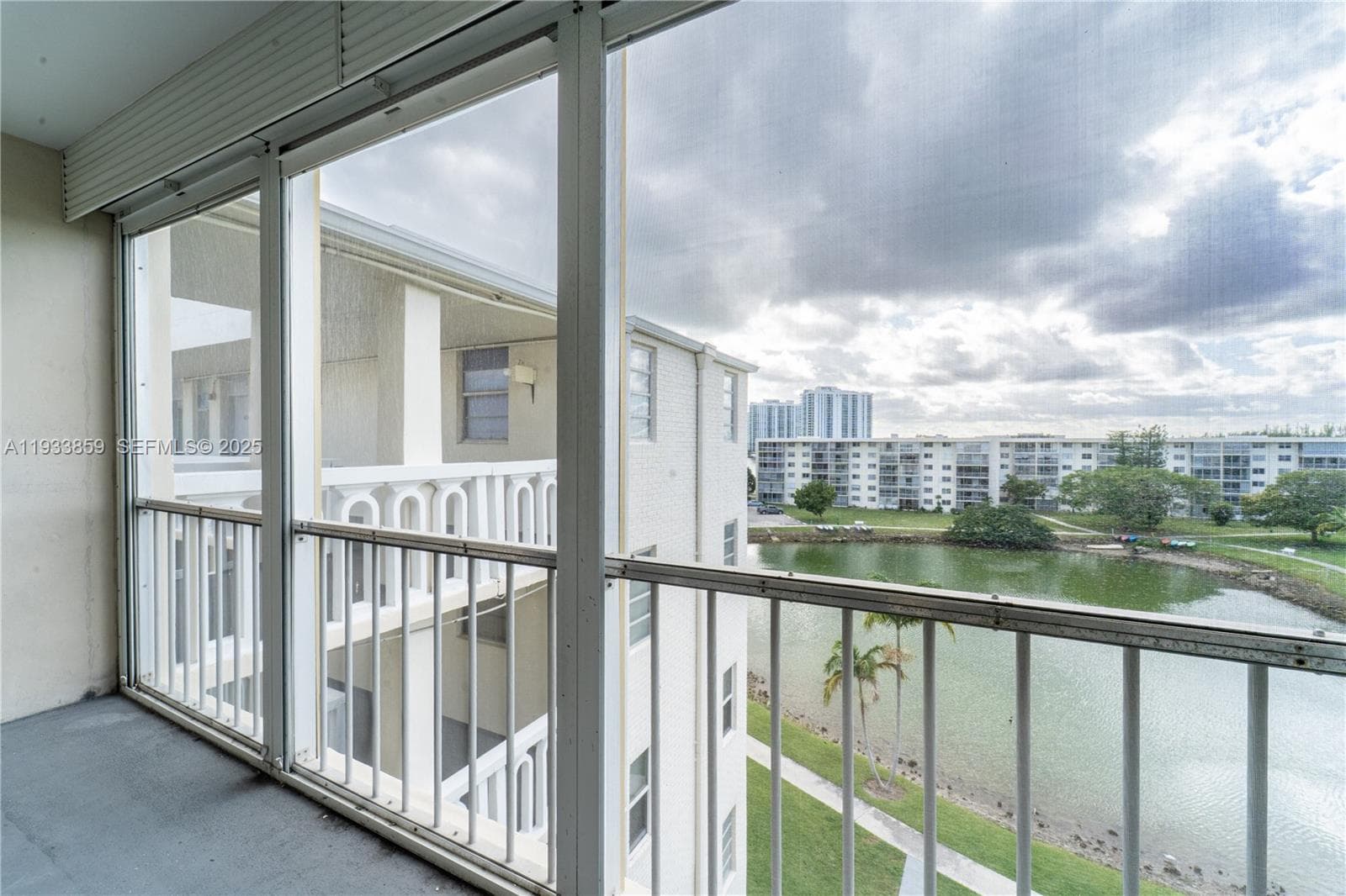 2855 Leonard Dr # H607, Aventura FL 33160 — 16