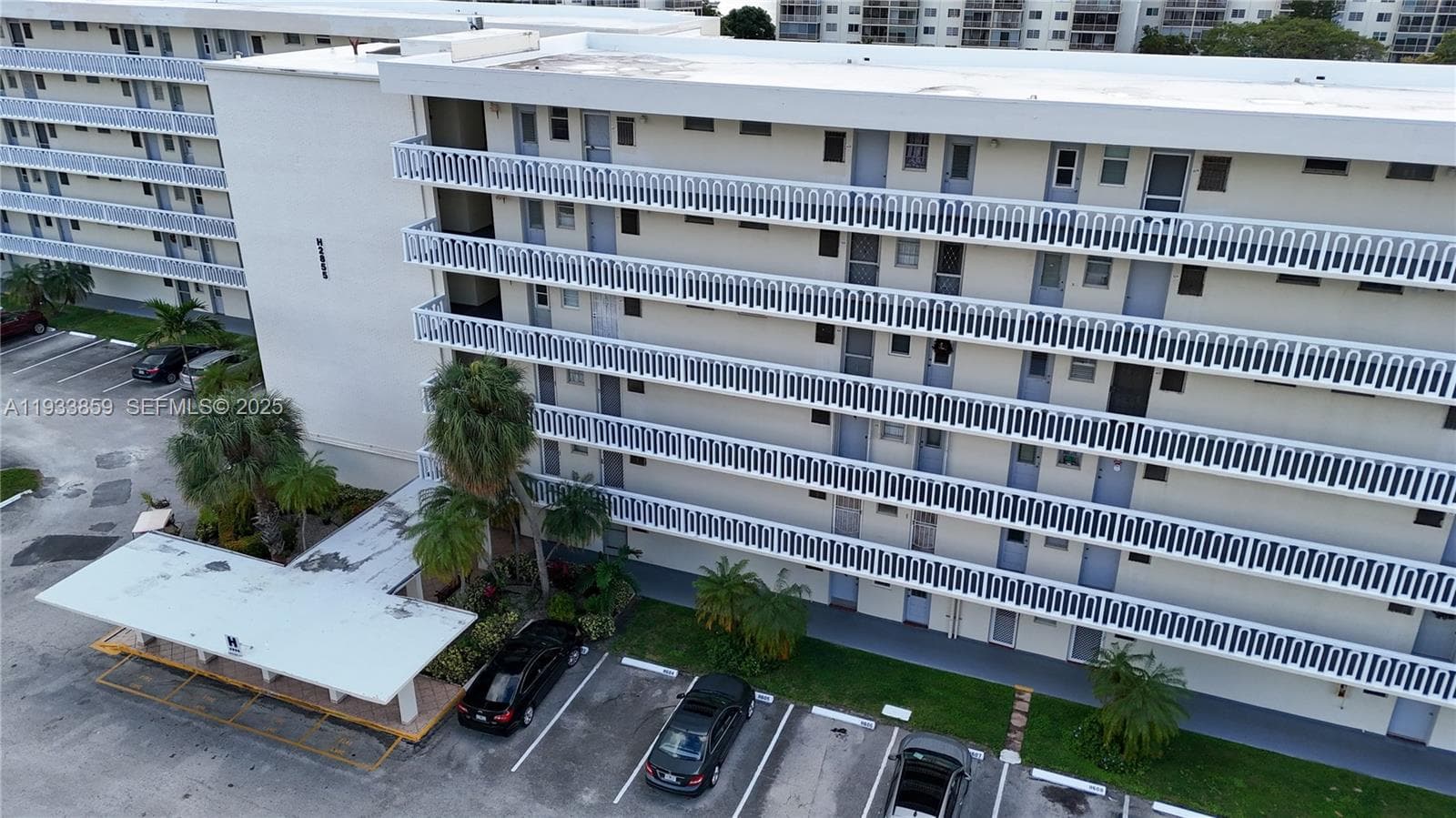 2855 Leonard Dr # H607, Aventura FL 33160 — 3