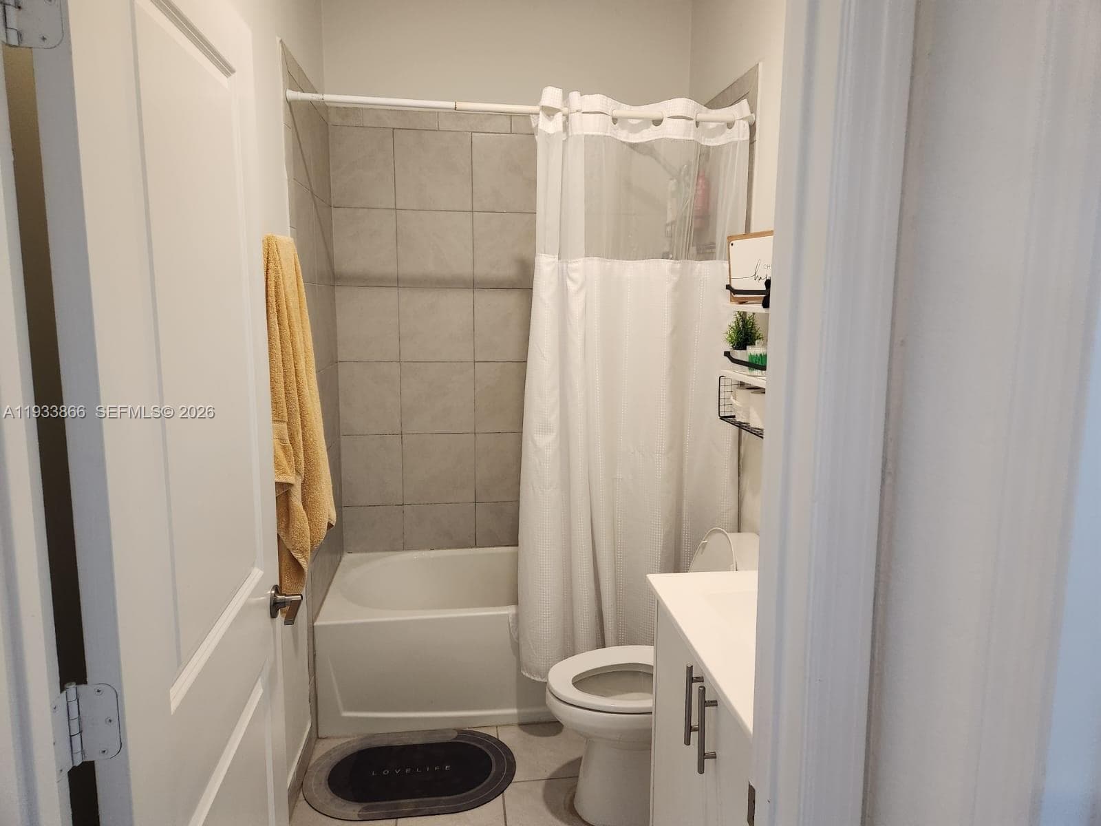 12917 SW 232nd Ln, Homestead FL 33032 — 17