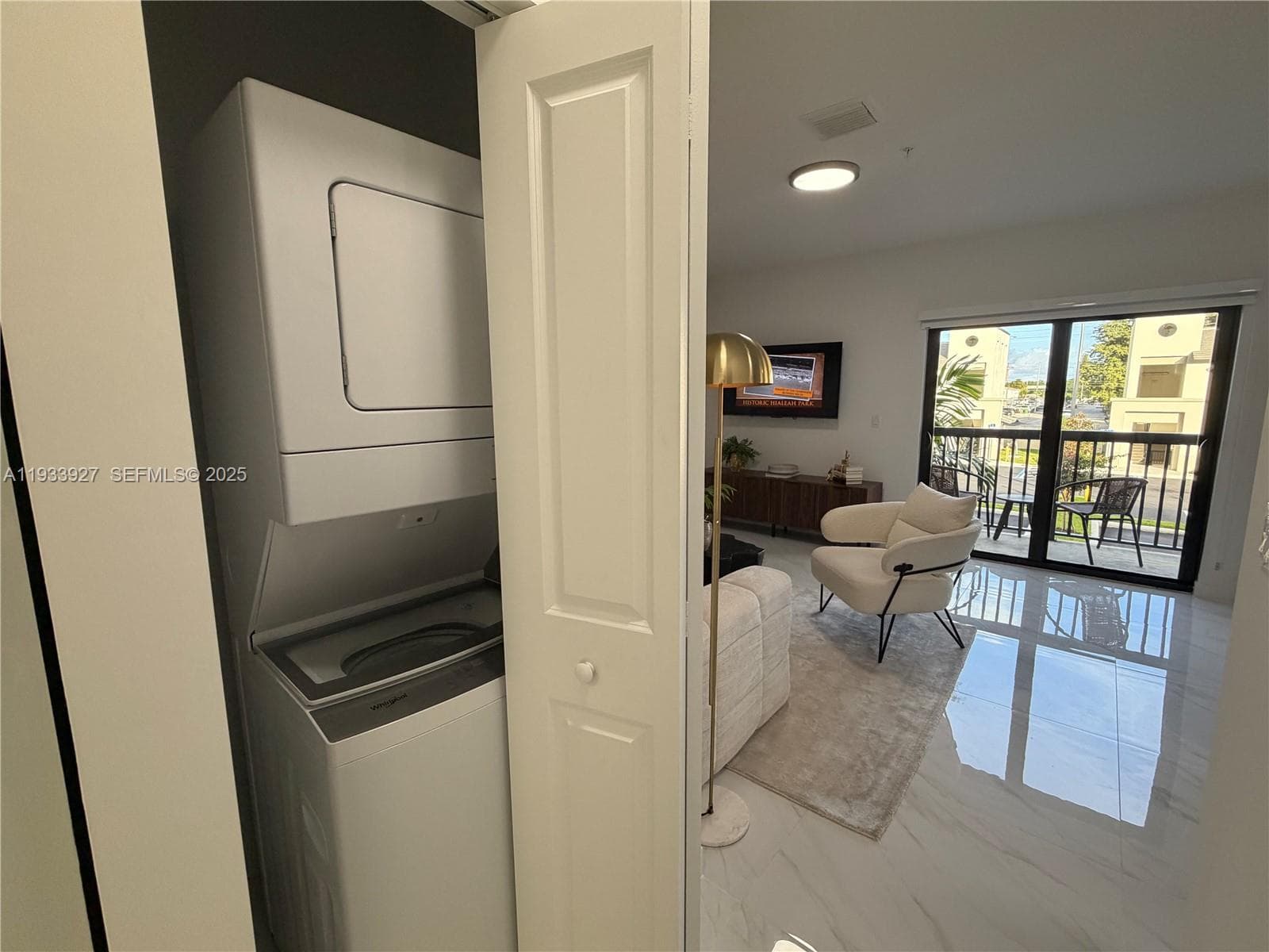 2308 E 4th Ave # 205, Hialeah FL 33013 — 5