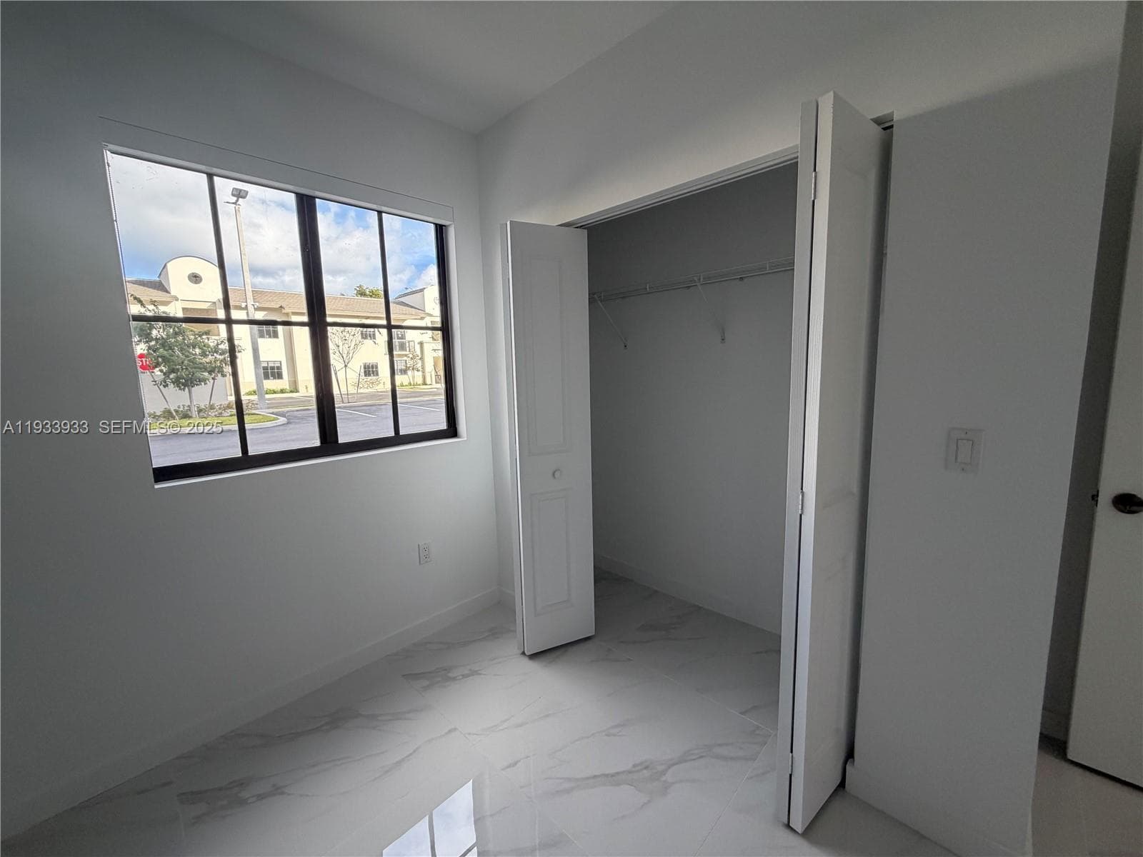 2308 E 4th ave # 208, Hialeah FL 33013 — 12