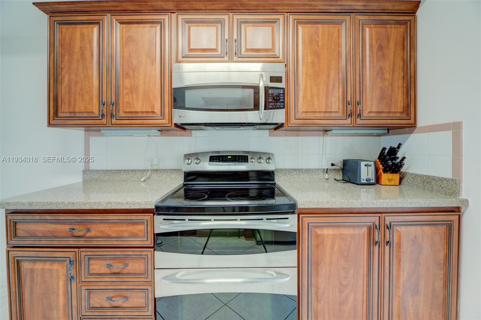 Berkshire House Condo, Bay Harbor Islands, FL — 16
