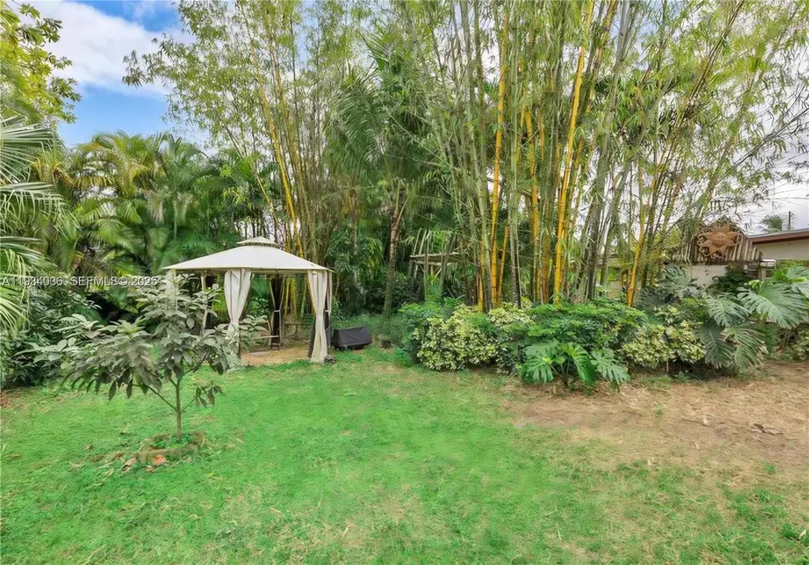 19810 SW 200th St, Miami FL 33187 — 20