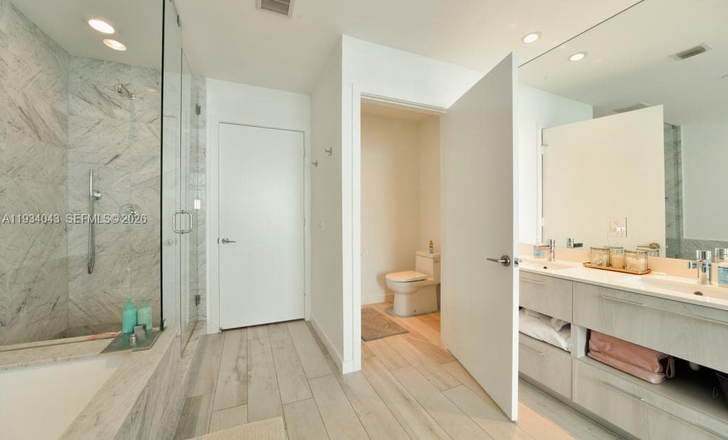 480 NE 31st St # 3404, Miami FL 33137 — 10