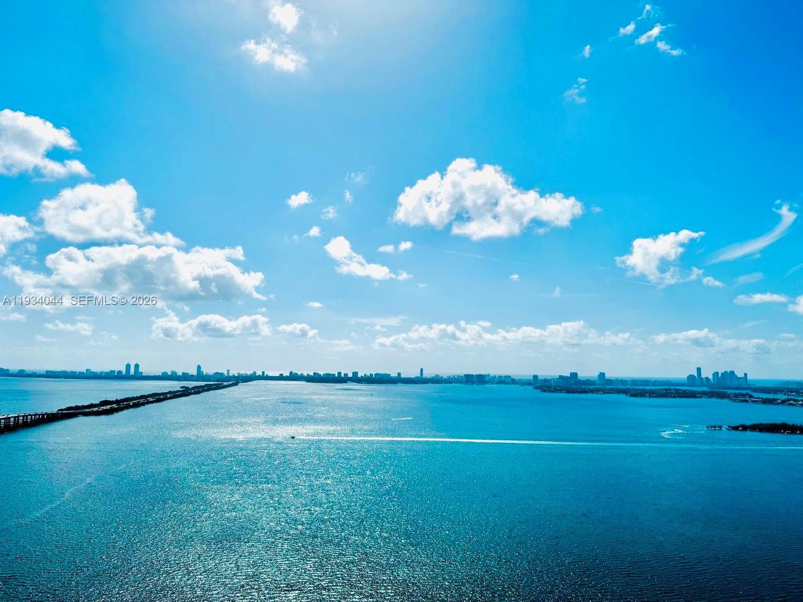 480 NE 31st St # 3405, Miami FL 33137 — 1
