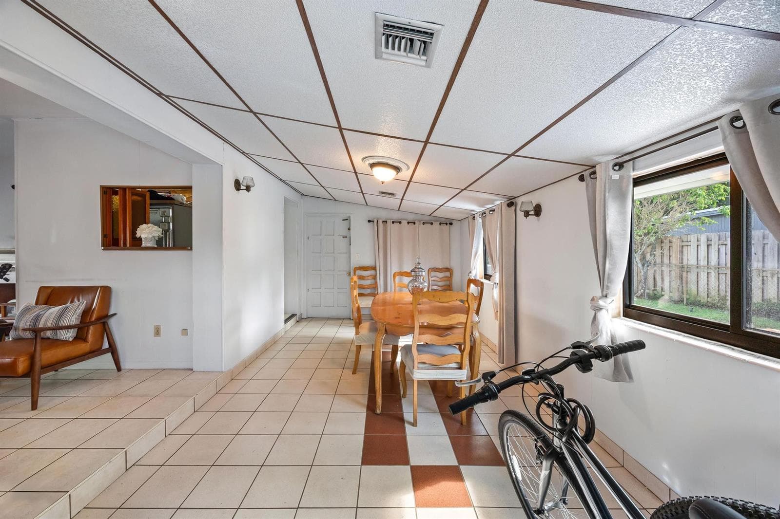 20335 NE 13th Court, Miami FL 33179 — 22