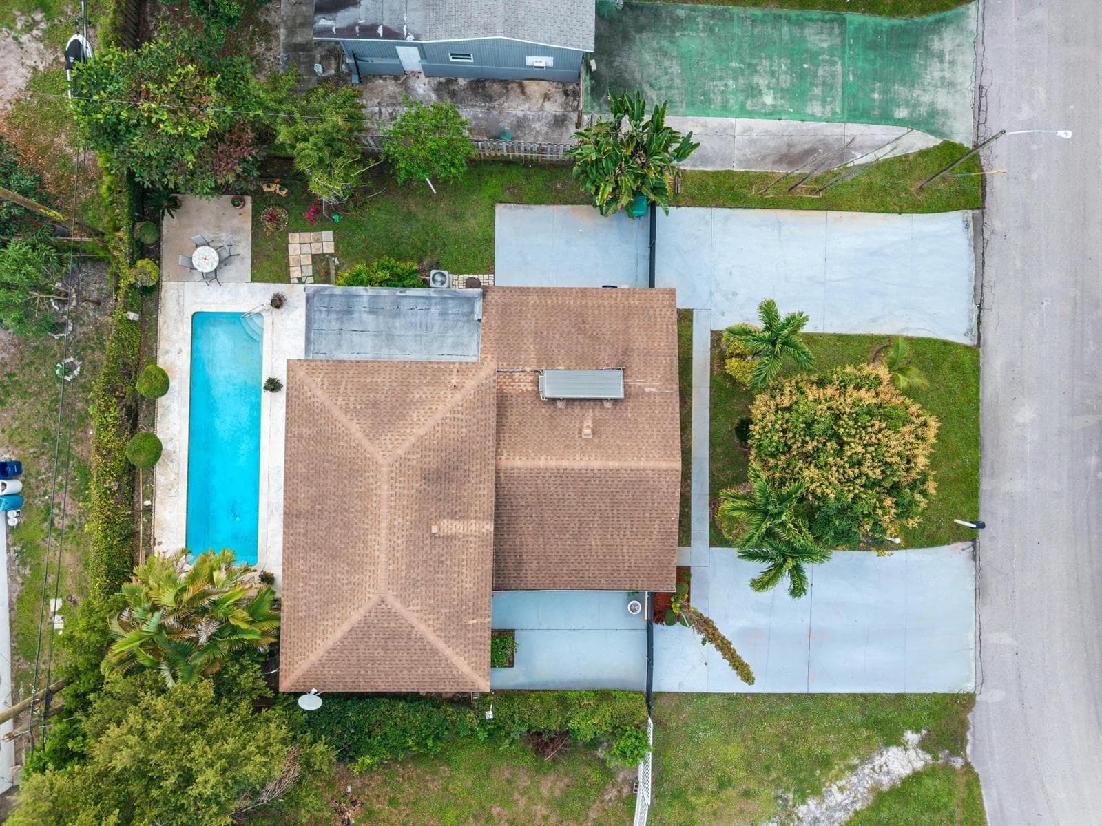 20335 NE 13th Court, Miami FL 33179 — 34