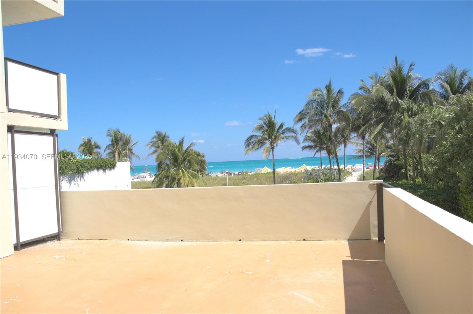 1623 Collins Ave # 218, Miami Beach FL 33139 — 2