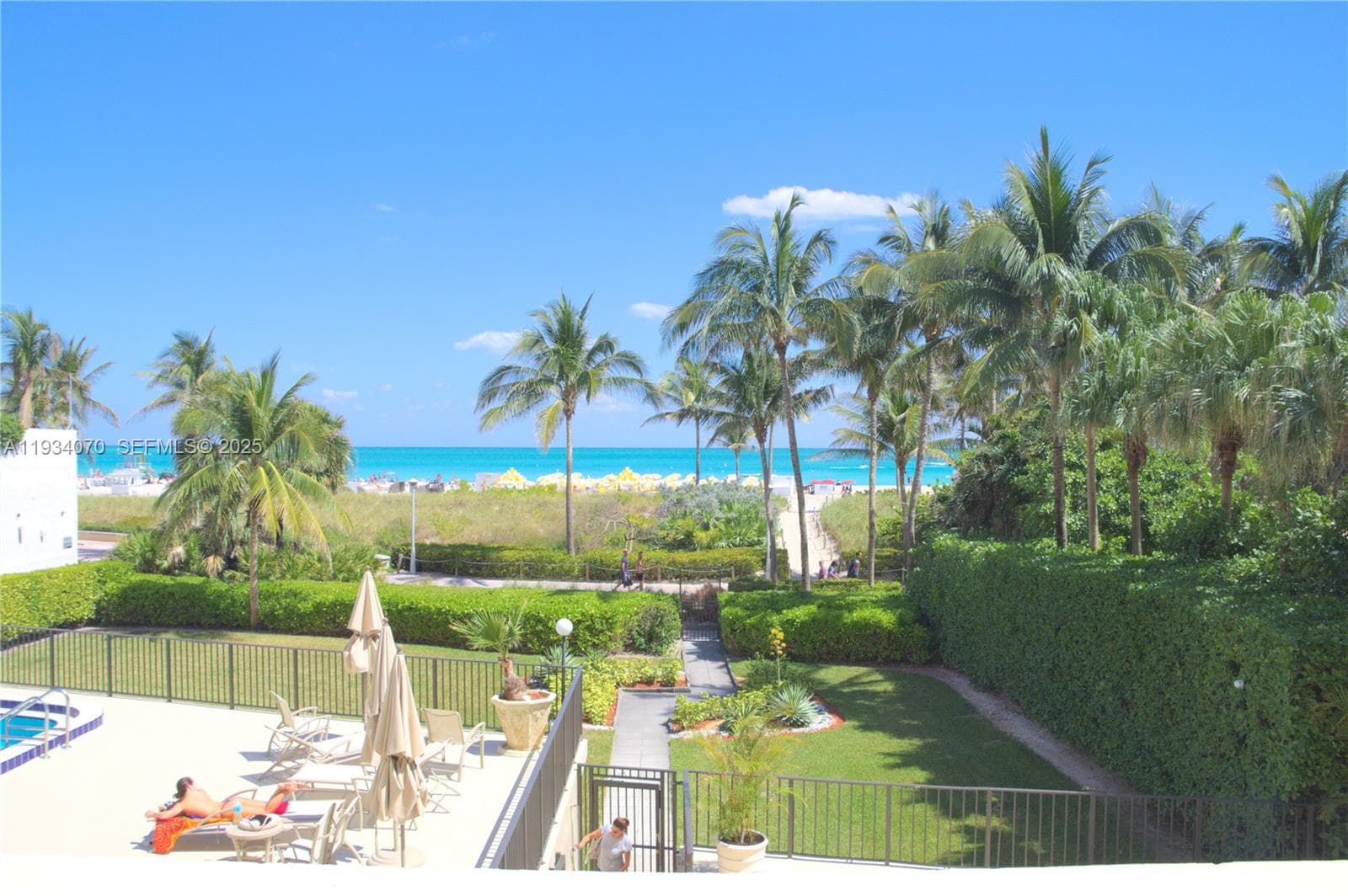 1623 Collins Ave # 218, Miami Beach FL 33139 — 1