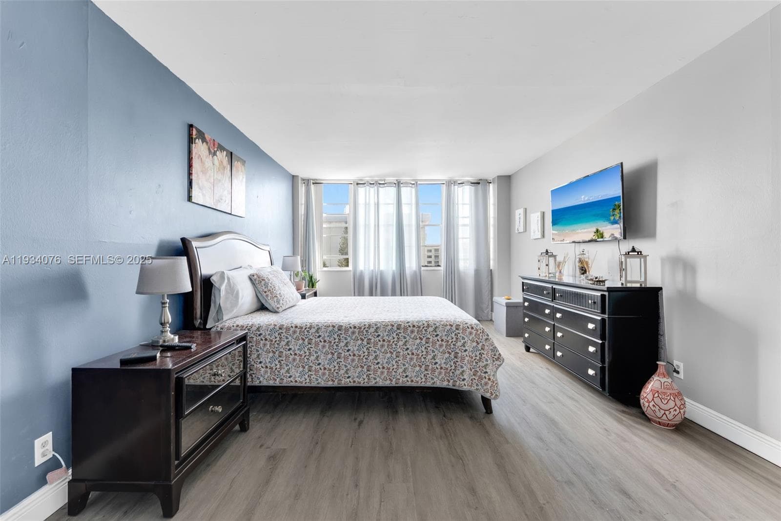 2025 NE 164th St # 808, North Miami Beach FL 33162 — 12