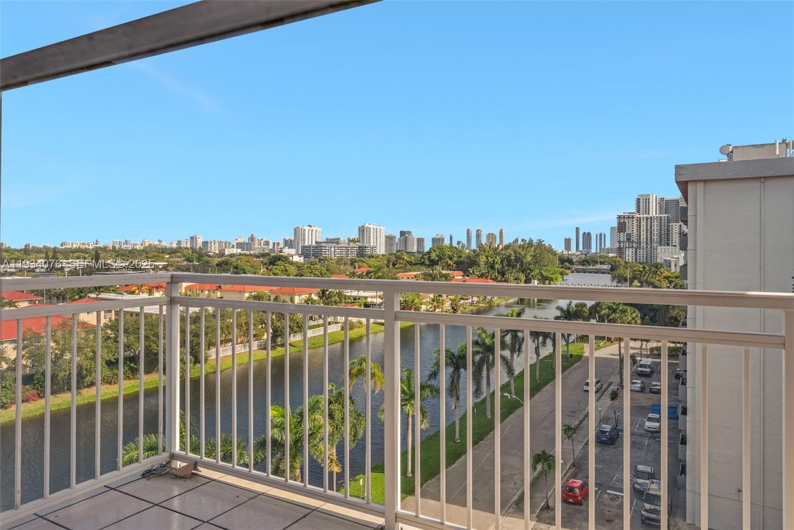 2025 NE 164th St # 808, North Miami Beach FL 33162 — 10