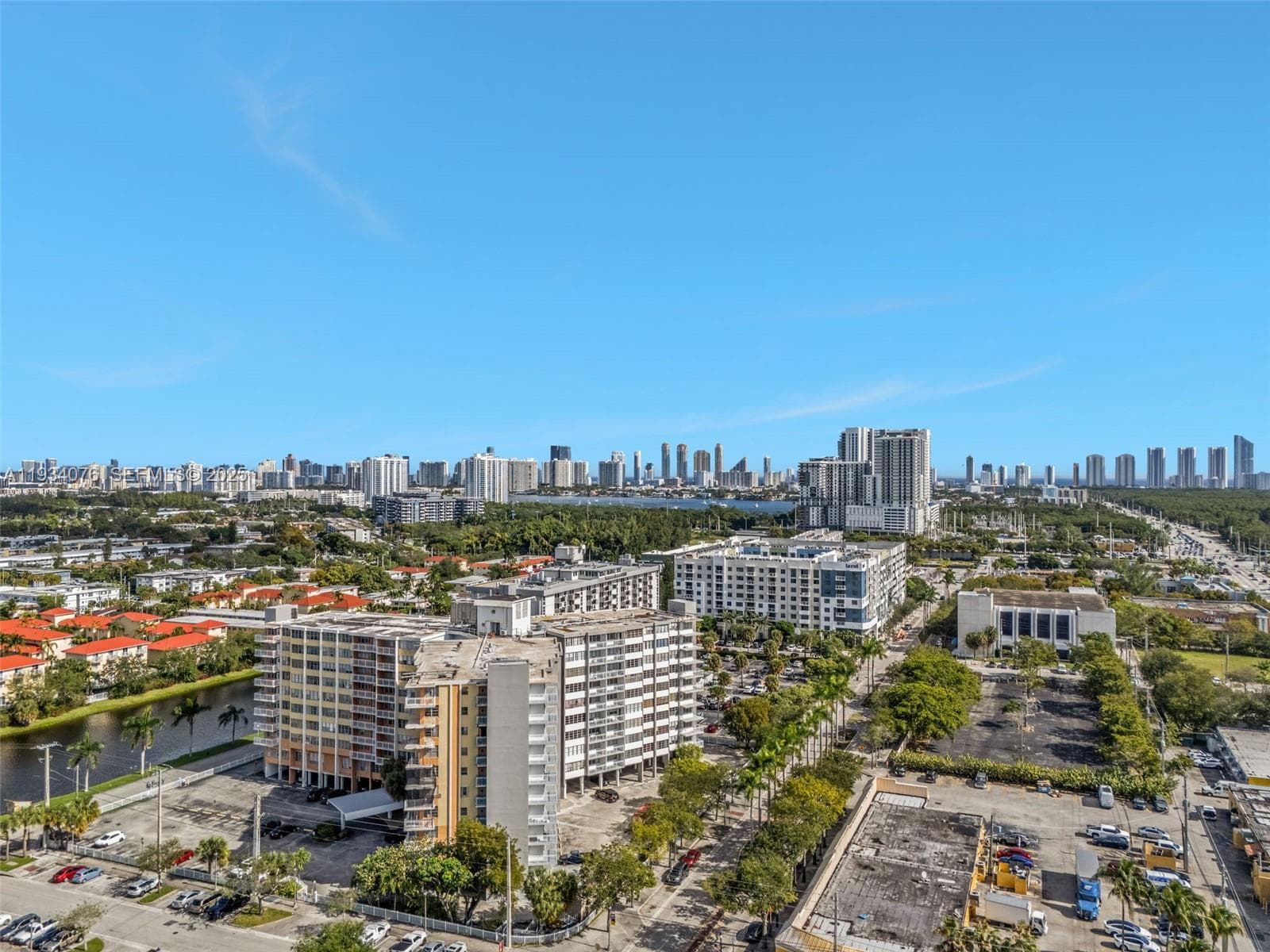 2025 NE 164th St # 808, North Miami Beach FL 33162 — 19
