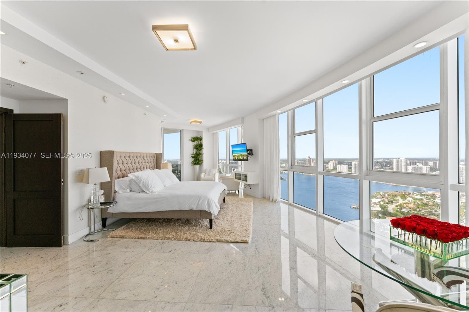18201 Collins Ave # 5001, Sunny Isles Beach FL 33160 — 17