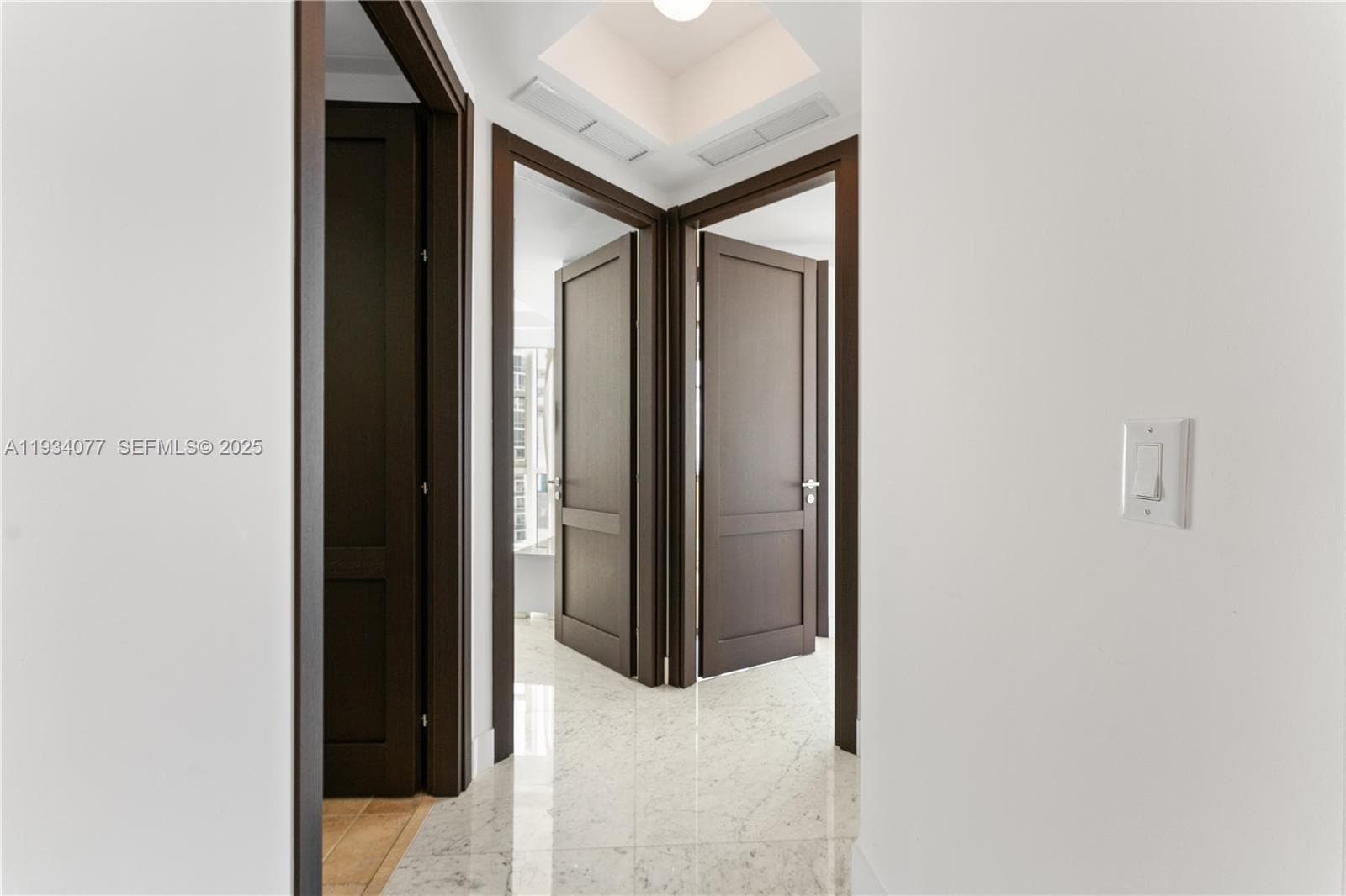 18201 Collins Ave # 5001, Sunny Isles Beach FL 33160 — 32