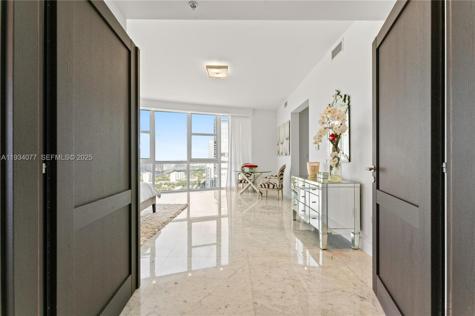 18201 Collins Ave # 5001, Sunny Isles Beach FL 33160 — 18