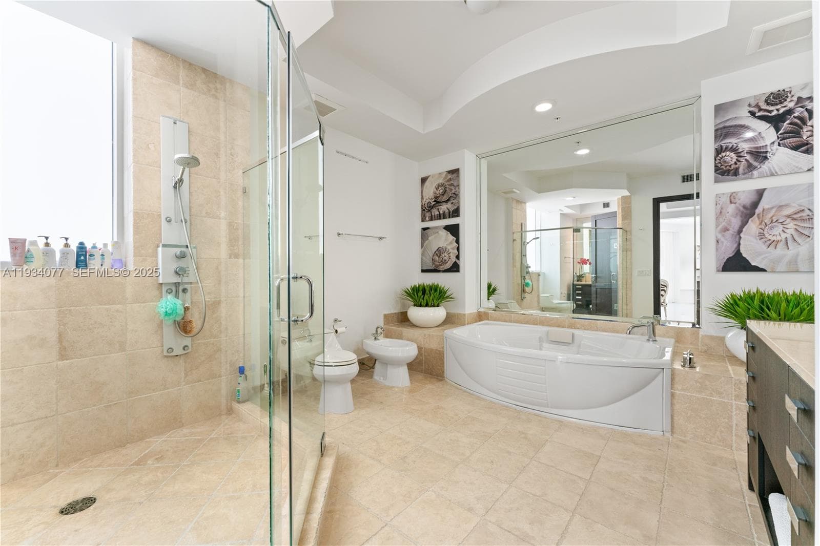 18201 Collins Ave # 5001, Sunny Isles Beach FL 33160 — 25