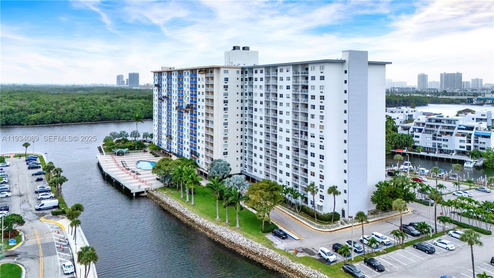 400 Kings Point Dr # 1604, Sunny Isles Beach FL 33160 — 2