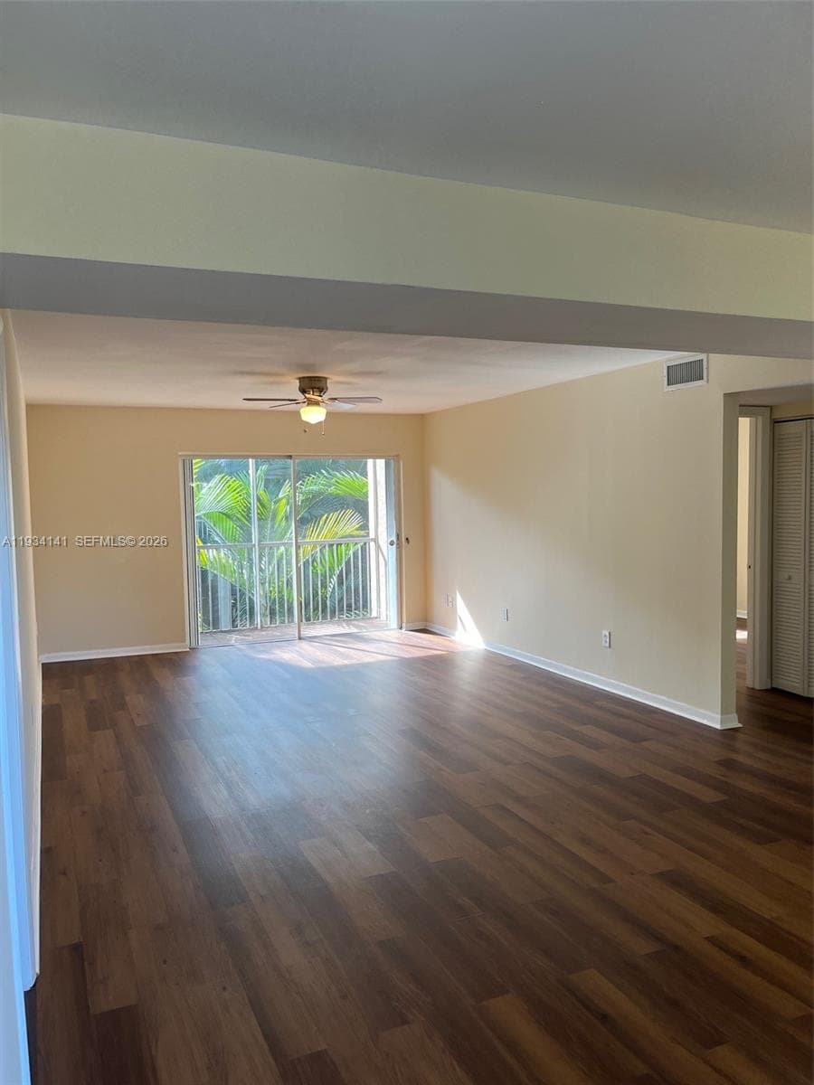 21121 SW 85th Ave # 311, Cutler Bay FL 33189 — 2