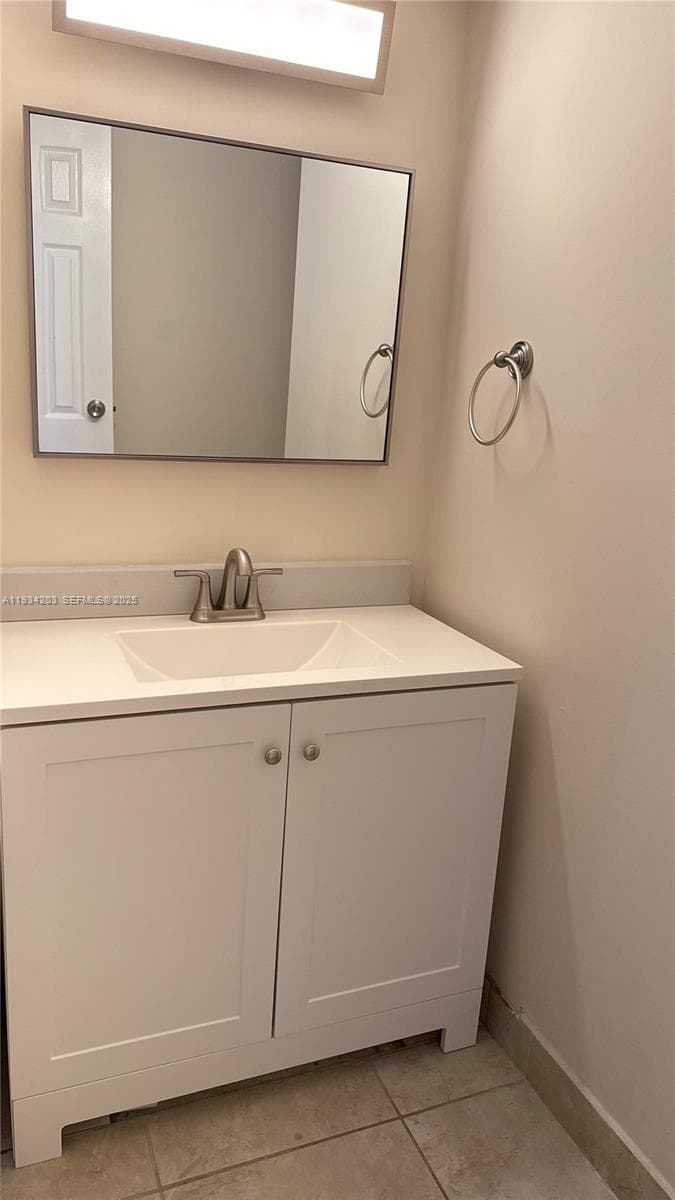 2935 NE 163rd St # 3P, North Miami Beach FL 33160 — 22