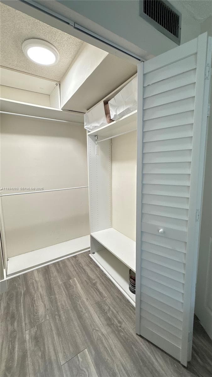 2935 NE 163rd St # 3P, North Miami Beach FL 33160 — 15