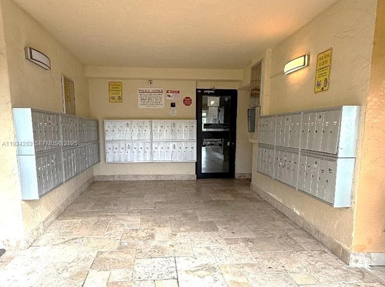 2935 NE 163rd St # 3P, North Miami Beach FL 33160 — 4