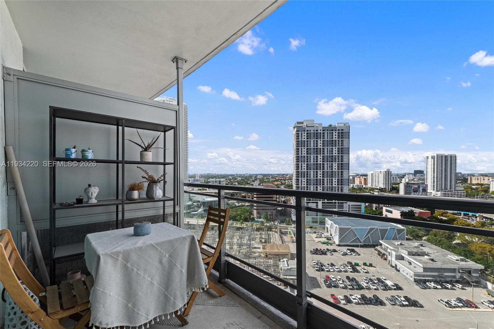90 SW 3rd St # 2109, Miami FL 33130 — 23