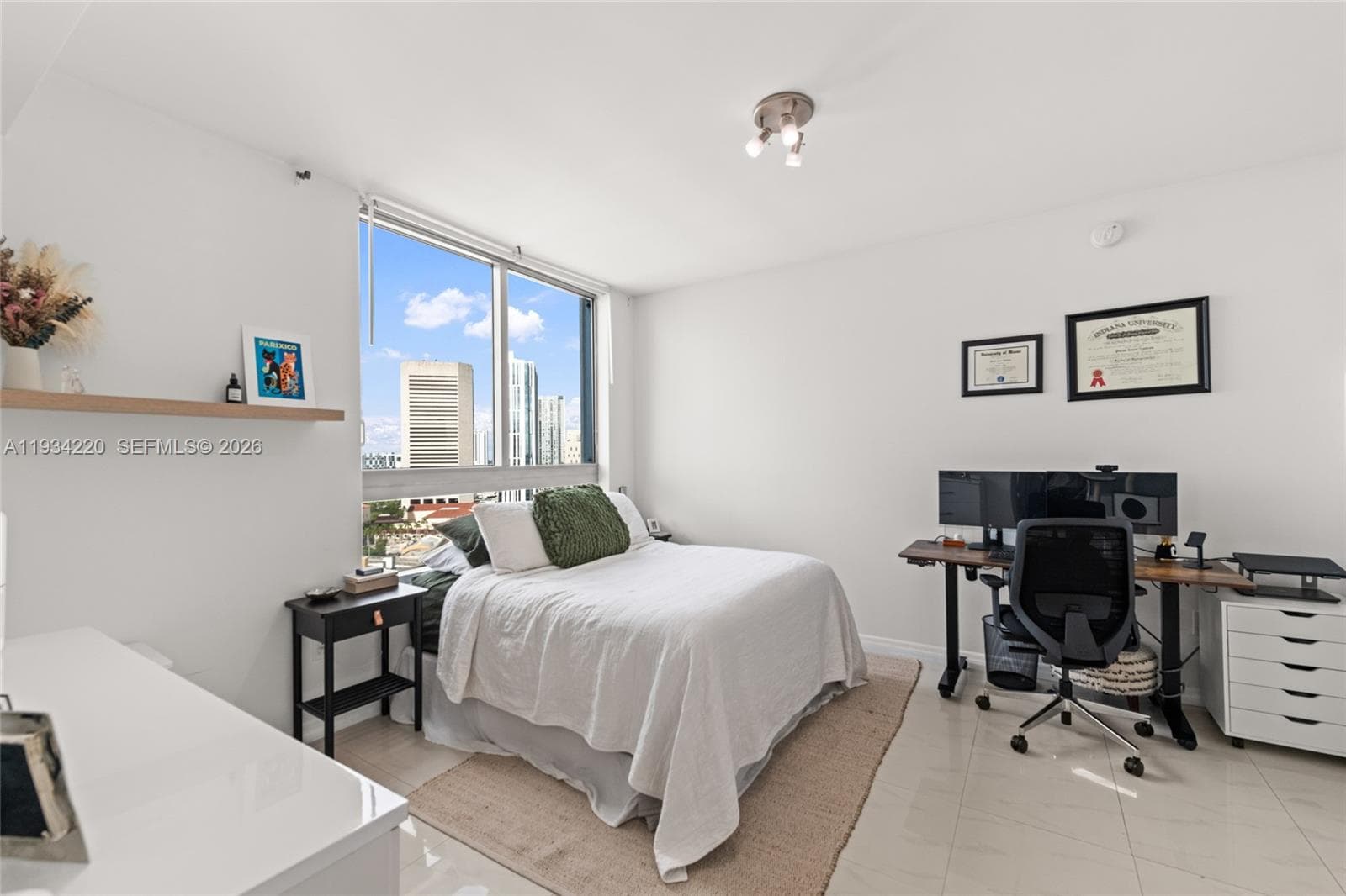 90 SW 3rd St # 2109, Miami FL 33130 — 19