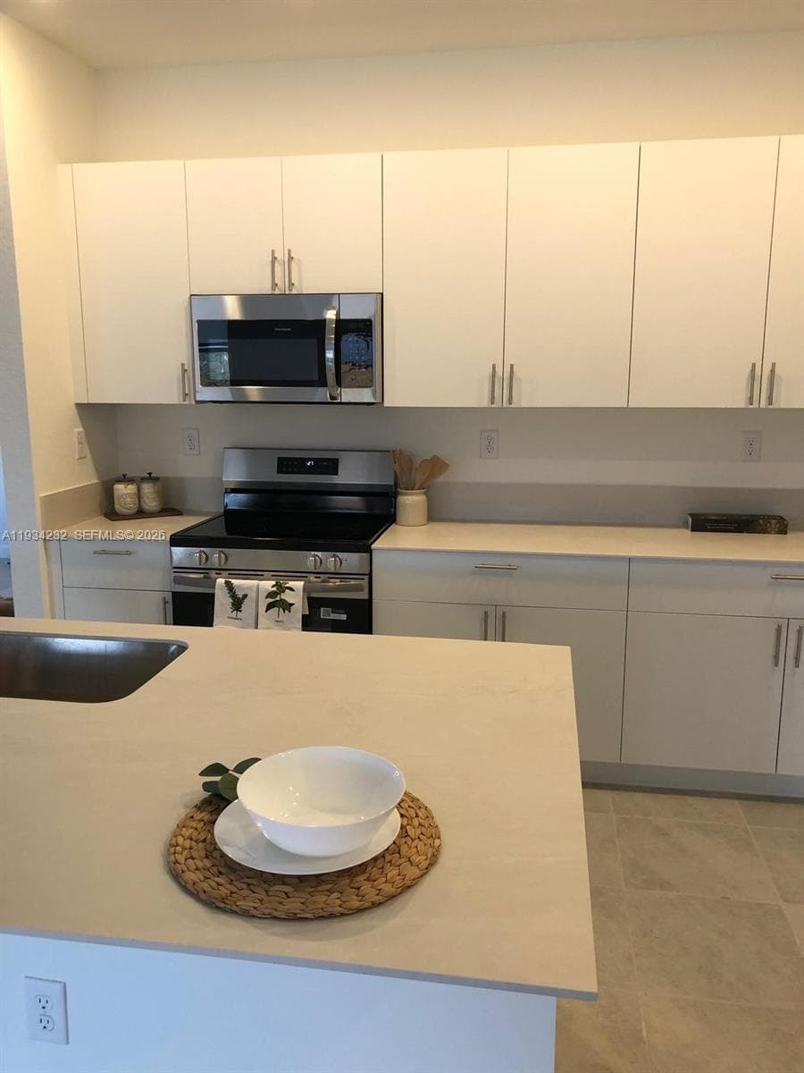 19507 SW 339 TER, Homestead FL 33034 — 17