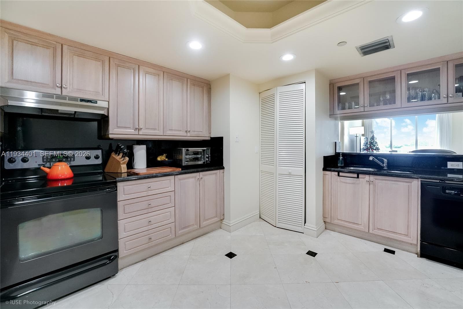 9559 Collins Ave # F, Surfside FL 33154 — 13