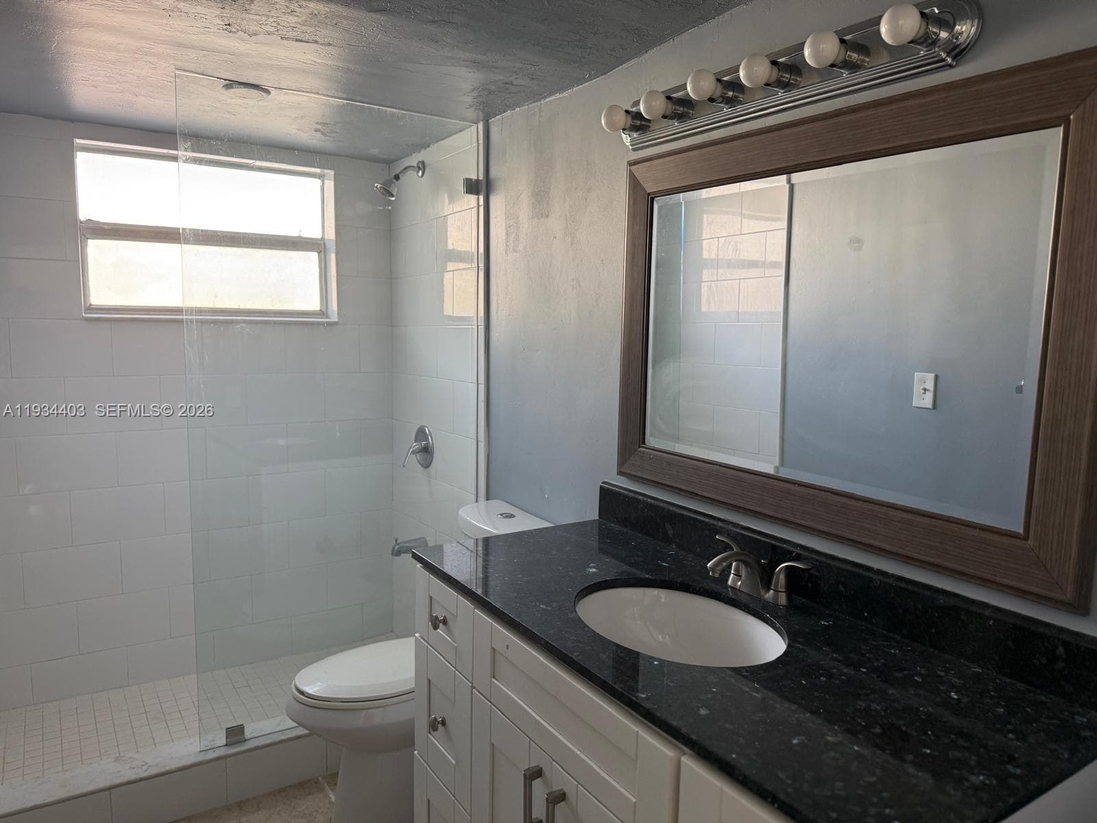 910 Michigan Ave # 305, Miami Beach FL 33139 — 5