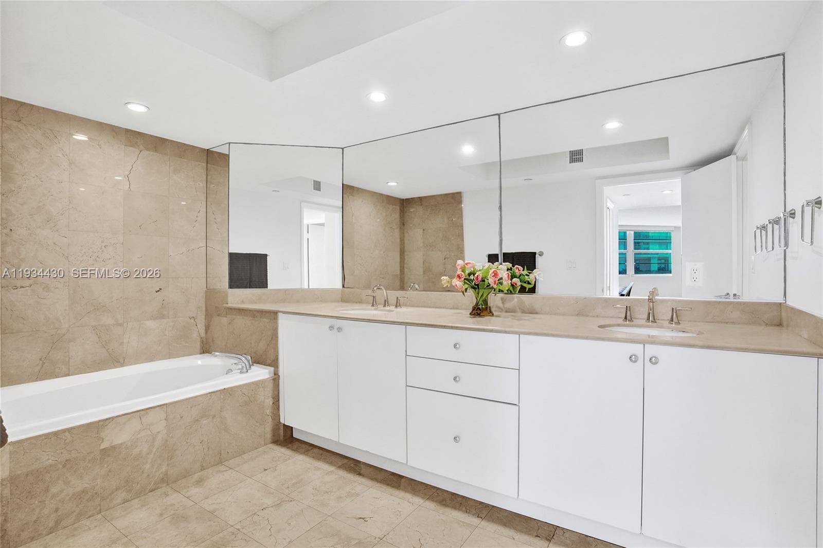 6917 Collins Ave # 503, Miami Beach FL 33141 — 22