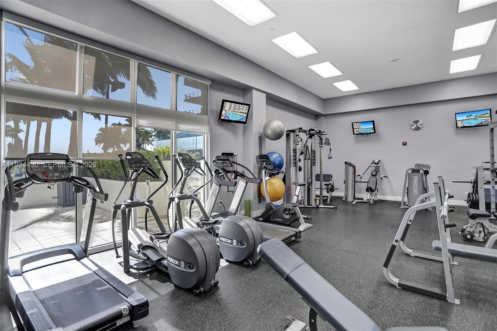 6917 Collins Ave # 503, Miami Beach FL 33141 — 40
