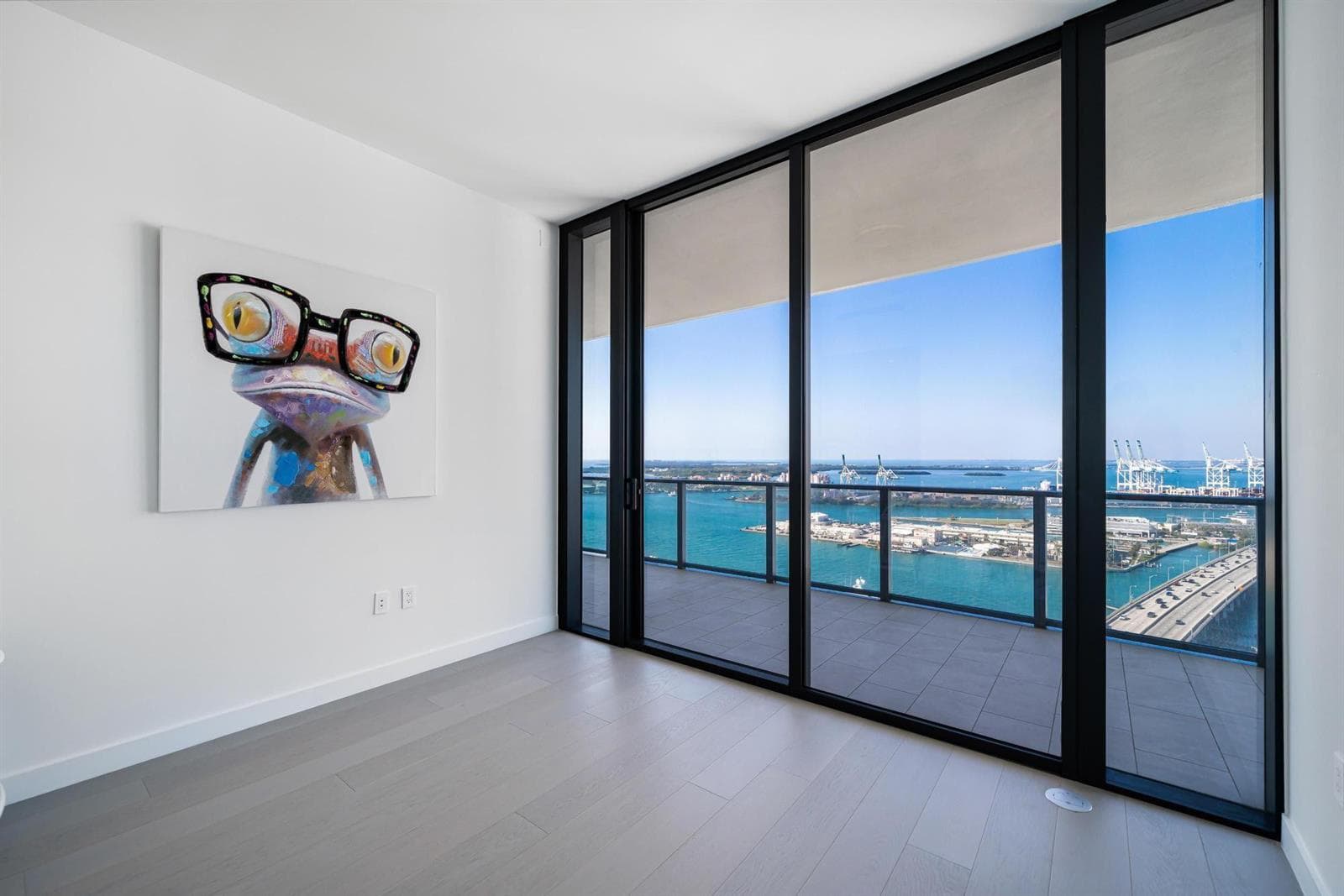 500 Alton # 2702, Miami Beach FL 33139 — 13