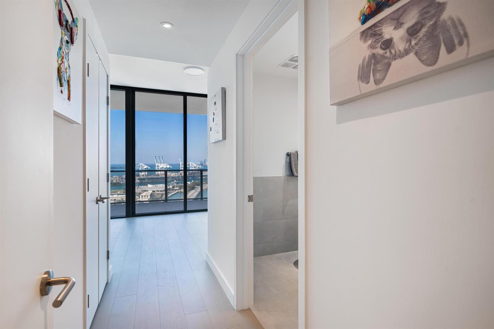 500 Alton # 2702, Miami Beach FL 33139 — 10