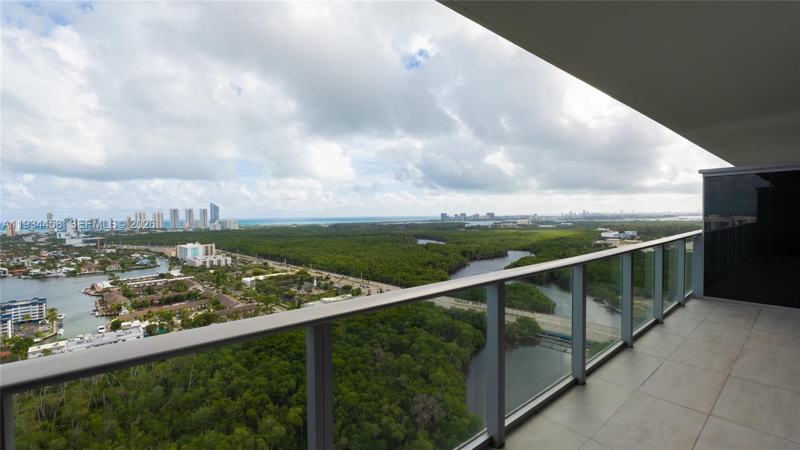 16385 Biscayne Blvd # 3117, North Miami Beach FL 33160 — 7