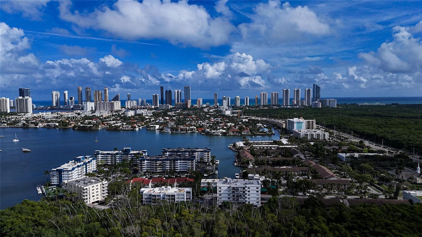 16385 Biscayne Blvd # 3117, North Miami Beach FL 33160 — 55
