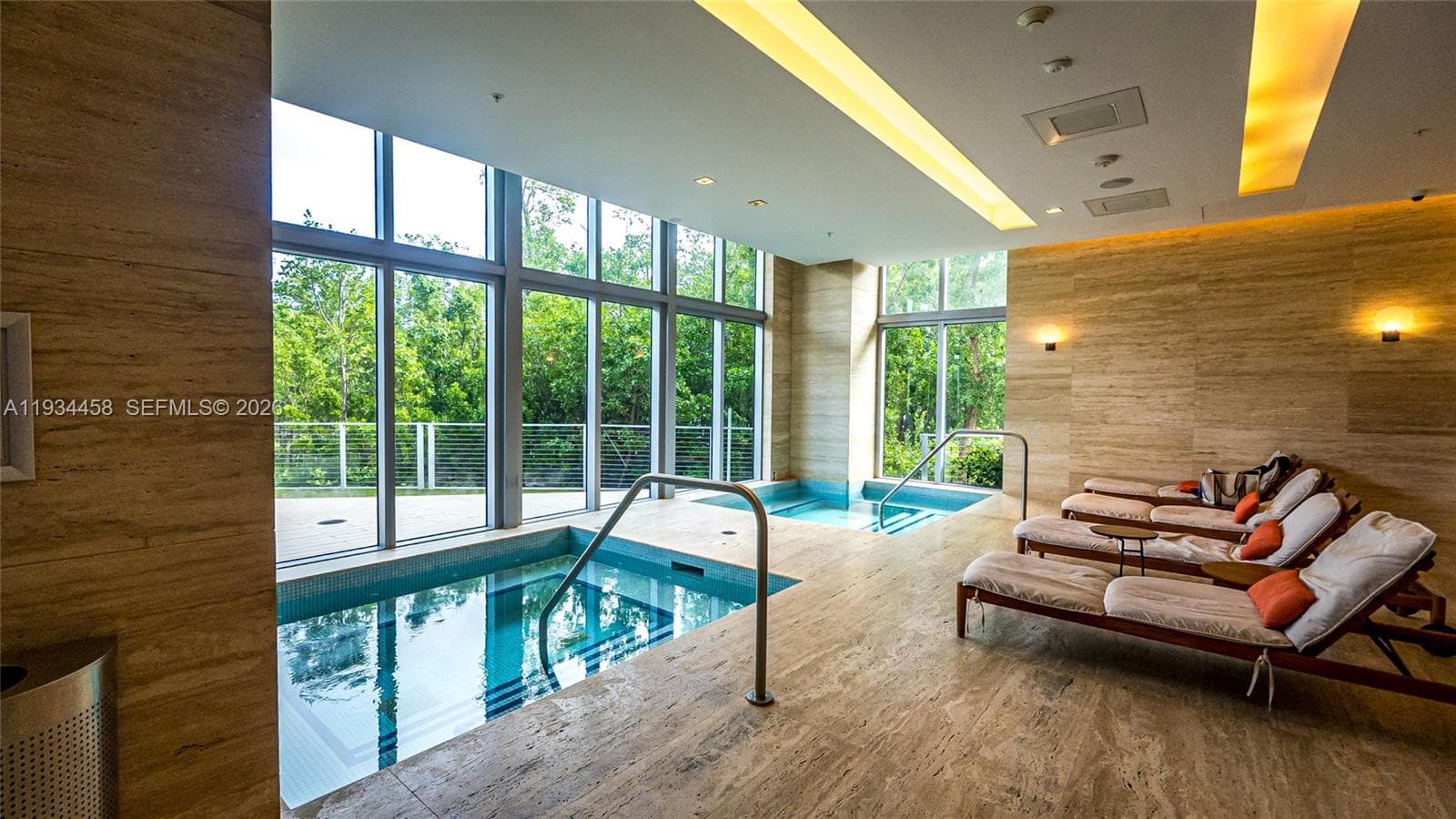16385 Biscayne Blvd # 3117, North Miami Beach FL 33160 — 35