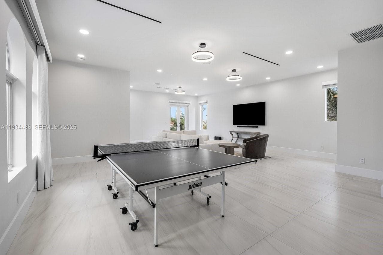3912 Island Estates Dr # 0, Aventura FL 33160 — 53