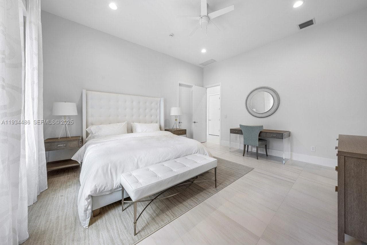 3912 Island Estates Dr # 0, Aventura FL 33160 — 33