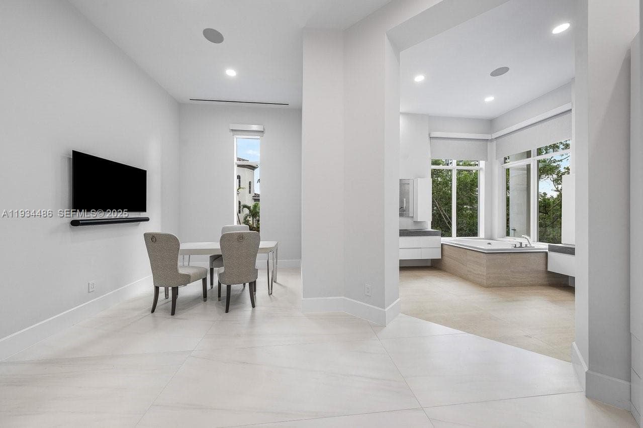 3912 Island Estates Dr # 0, Aventura FL 33160 — 40