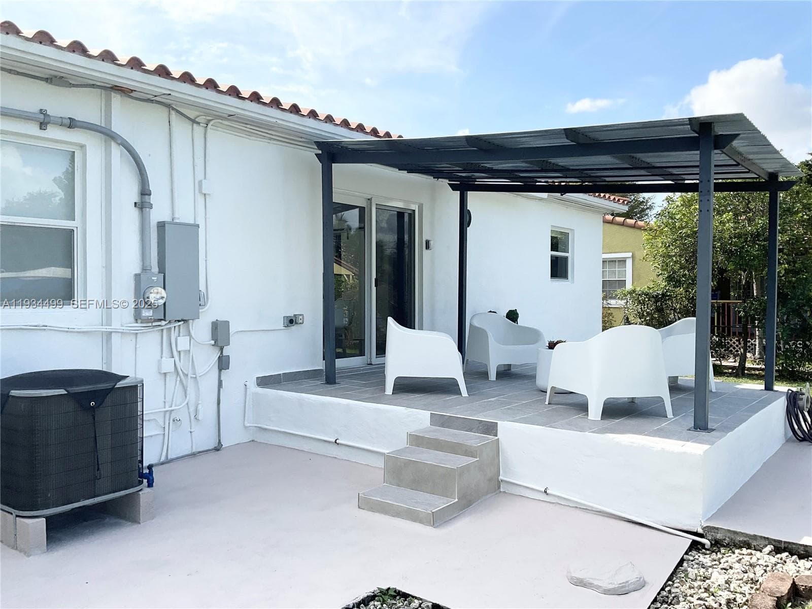 161 NW 145th St, Miami FL 33168 — 28