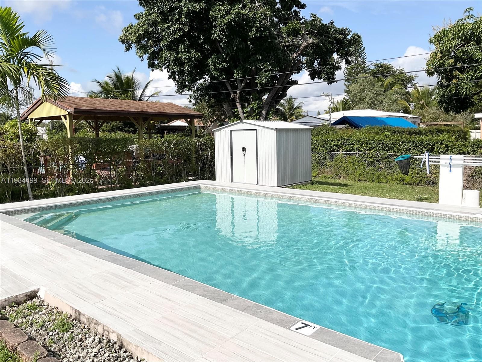161 NW 145th St, Miami FL 33168 — 33