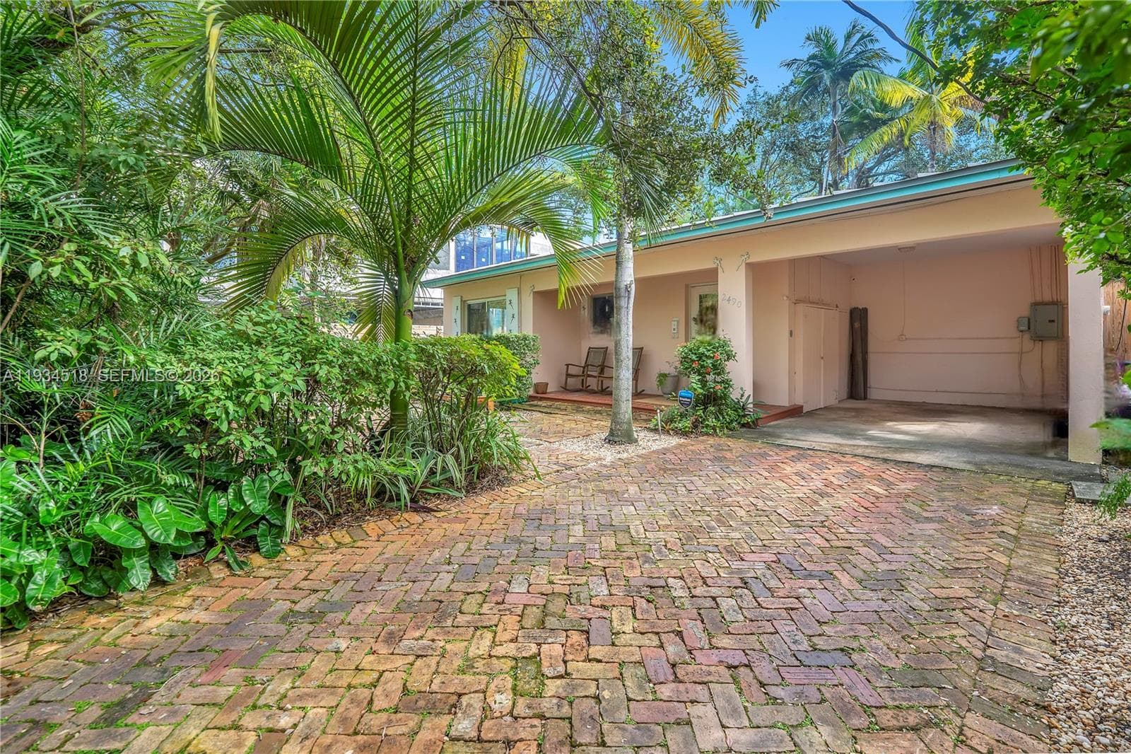 2490 Abaco Ave, Miami FL 33133 — 22
