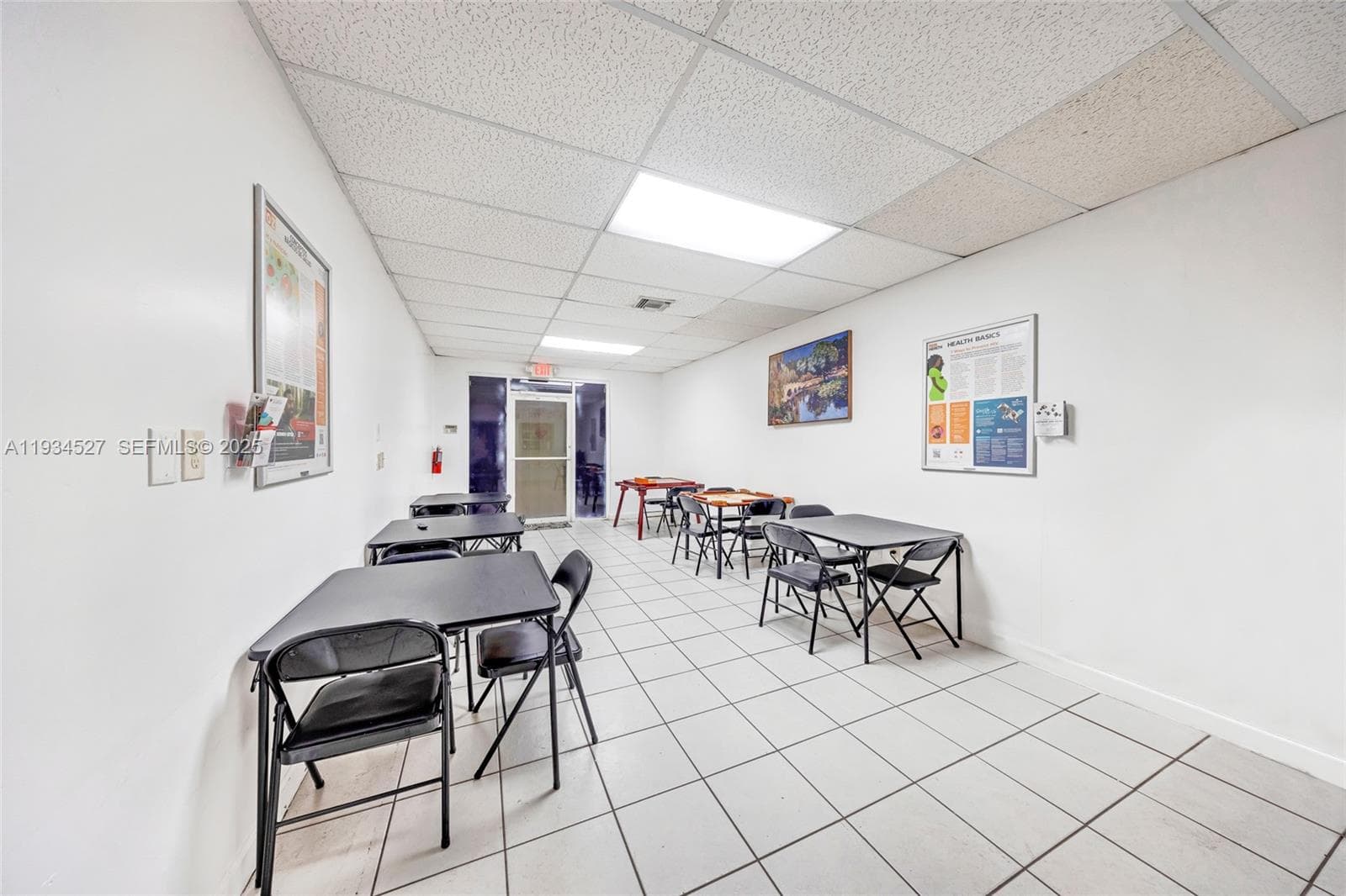700 E 1st Ave, Hialeah FL 33010 — 19