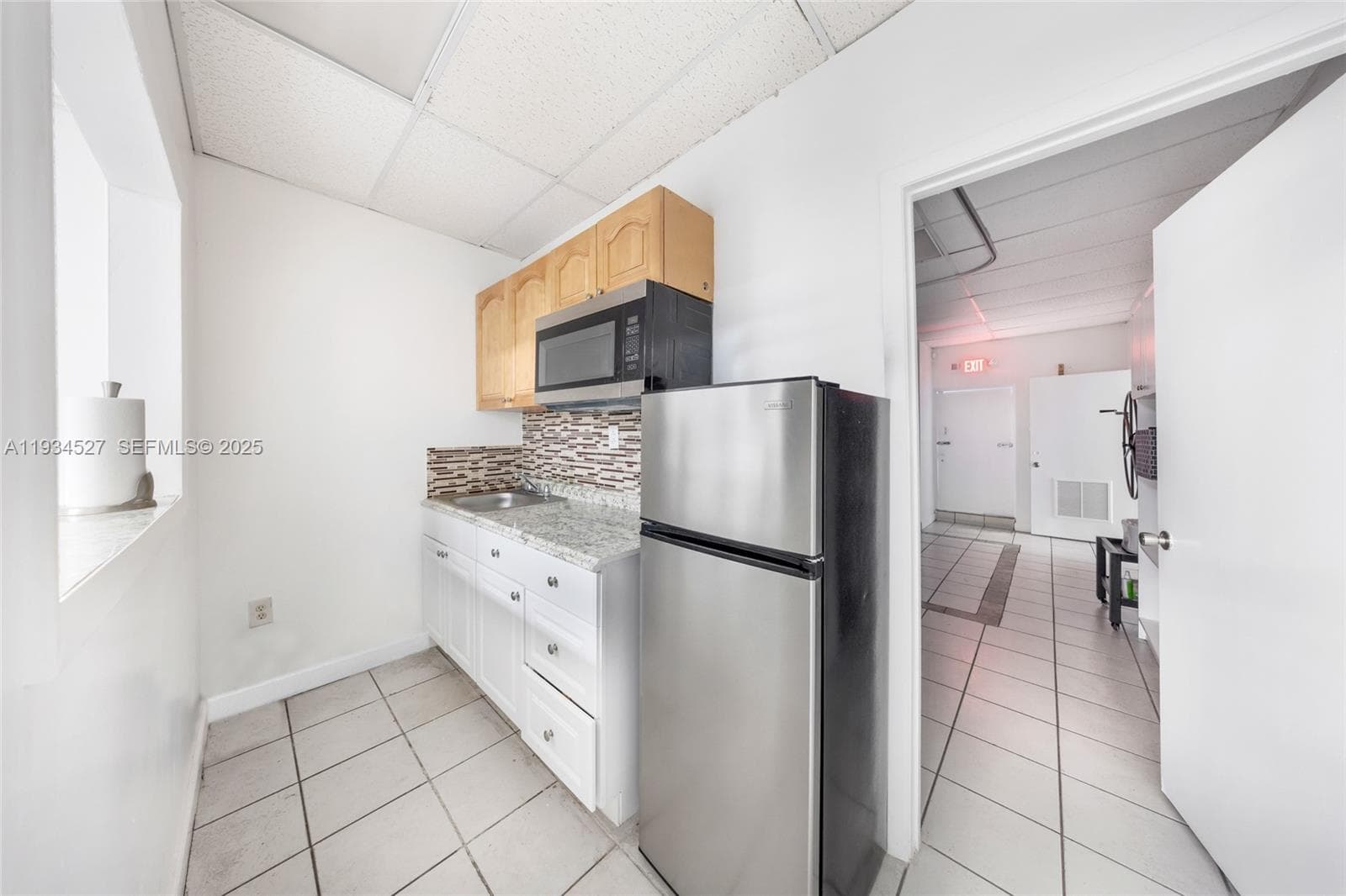 700 E 1st Ave, Hialeah FL 33010 — 21