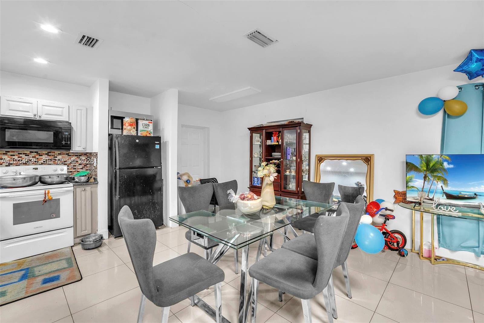 16234 NE 9th Ct, North Miami Beach FL 33162 — 9