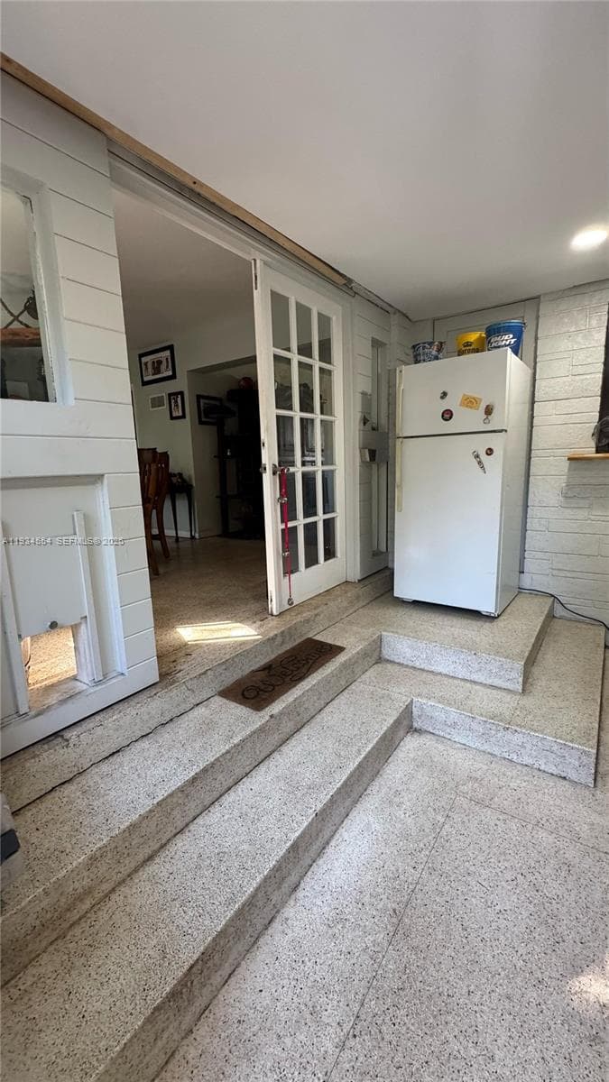 630 NE 165th St, Miami FL 33162 — 29