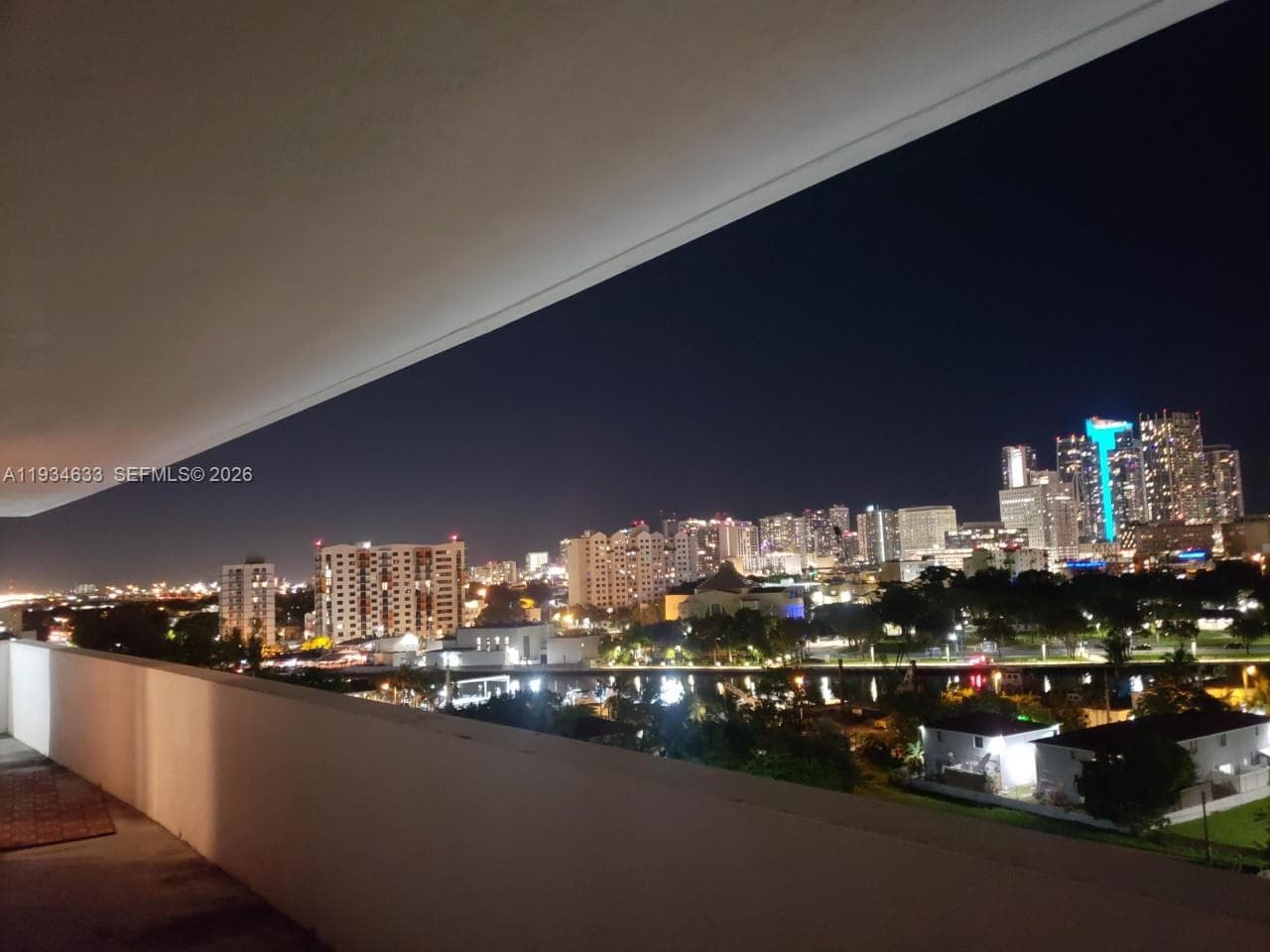 36 NW 6th Ave # 906, Miami FL 33128 — 2
