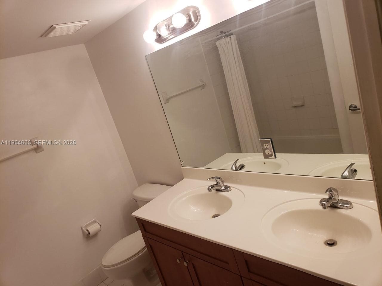 36 NW 6th Ave # 906, Miami FL 33128 — 12